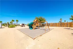 16330 S Hillery Ave, Yucca, AZ 86438 - Photo 30