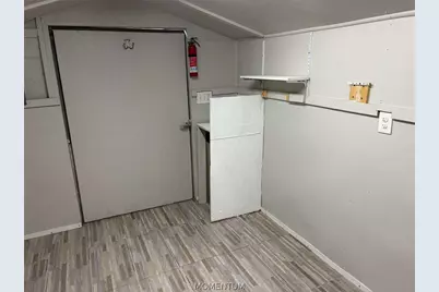 1856 Golden Gate Avenue, Kingman, AZ 86401 - Photo 12