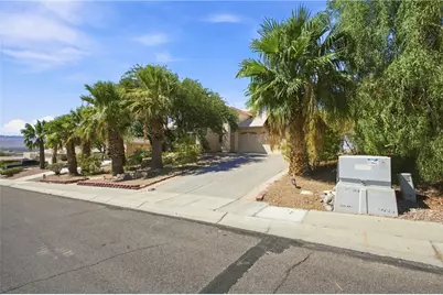 2071 Jo Ann Avenue, Bullhead City, AZ 86442 - Photo 2