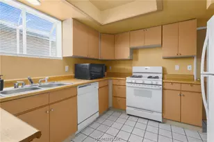 1977 Surf & Sand Dr, Bullhead City, AZ 86442 - Photo 14