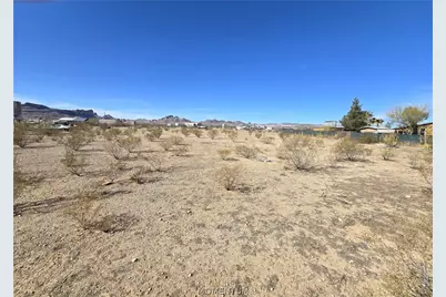 1417 S Canelo Road, Golden Valley, AZ 86413 - Photo 6