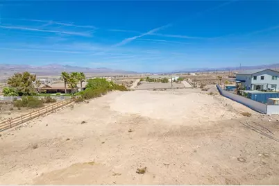 2468 Riverview Drive, Bullhead City, AZ 86442 - Photo 12