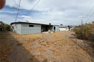 2011 Trinidad Dr, Bullhead City, AZ 86442 - Photo 8