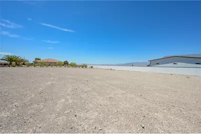 2494 Riverview Drive, Bullhead City, AZ 86442 - Photo 16