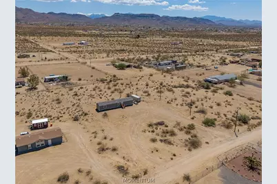 3898 N Avra Road, Golden Valley, AZ 86413 - Photo 32