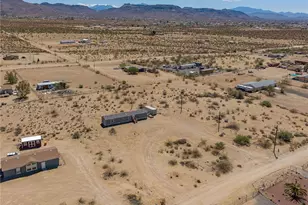 3898 N Avra Rd, Golden Valley, AZ 86413 - Photo 32