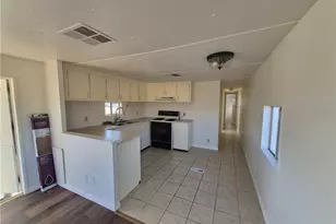 437 W Diamond Creek Dr, Meadview, AZ 86444 - Photo 10