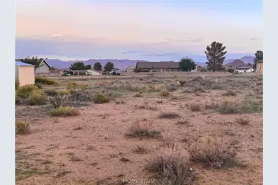 7780 E Larkspur Drive, Kingman, AZ 86401 - Photo 8