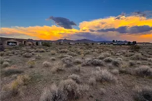 7691 E Silver Concho Ln, Kingman, AZ 86401 - Photo 1