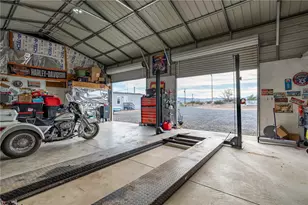 154 S Heber Rd, Golden Valley, AZ 86413 - Photo 2