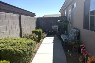 3384 Charleston St, Kingman, AZ 86401 - Photo 4