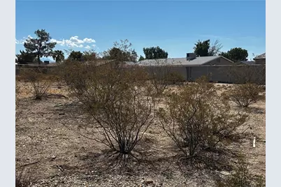 306-61-013 W Brook Drive, Golden Valley, AZ 86413 - Photo 2