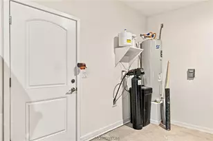 3033 Sidewheel Dr, Bullhead City, AZ 86429 - Photo 54