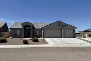 4727 E Old W Rd, Kingman, AZ 86401 - Photo 1