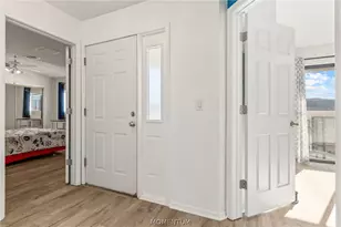 2022 Merrill Ln, Bullhead City, AZ 86442 - Photo 32
