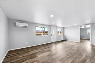 4810 N Ehrenberg Rd, Golden Valley, AZ 86413 - Photo 12