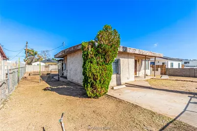 616 W Mobile Lane, Phoenix, AZ 85041 - Photo 4
