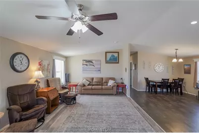 1676 Arena Drive, Bullhead City, AZ 86442 - Photo 10