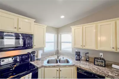 1676 Arena Drive, Bullhead City, AZ 86442 - Photo 14