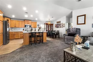 2350 Adobe Rd, Bullhead City, AZ 86442 - Photo 10