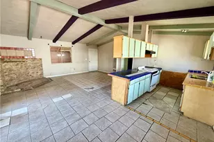210 Riverwood Ln, Bullhead City, AZ 86442 - Photo 8