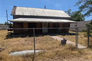 542 Park St, Kingman, AZ 86401 - Photo 2