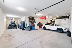 2936 Steamboat Dr, Bullhead City, AZ 86429 - Photo 40