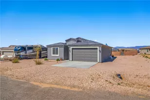 7391 E Winchester Dr, Kingman, AZ 86401 - Photo 2