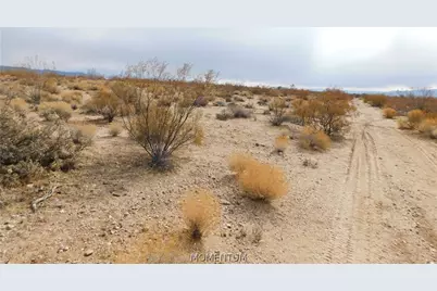 339-15-070B N Hoover Road, Golden Valley, AZ 86413 - Photo 8