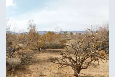 339-15-070B N Hoover Road, Golden Valley, AZ 86413 - Photo 12
