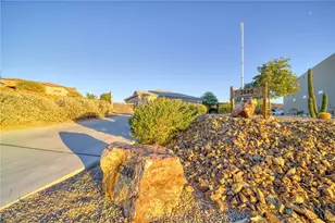 2680 Pegasus Ranch Rd, Bullhead City, AZ 86429 - Photo 18