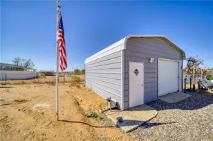 885 S Aztec Rd, Golden Valley, AZ 86413 - Photo 46