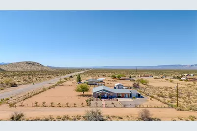 885 S Aztec Road, Golden Valley, AZ 86413 - Photo 50
