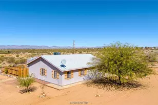 885 S Aztec Rd, Golden Valley, AZ 86413 - Photo 56