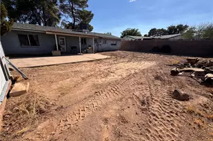 975 Crestwood Dr, Kingman, AZ 86409 - Photo 24