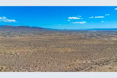 306-47-007B W Burro Road, Golden Valley, AZ 86413 - Photo 18