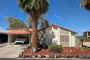 2140 Whitewater Dr, Bullhead City, AZ 86442 - Photo 1