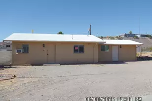 2425 Rio Dr, Bullhead City, AZ 86429 - Photo 1