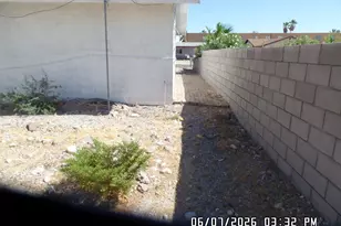 2425 Rio Dr, Bullhead City, AZ 86429 - Photo 14