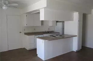 5090 La Calzada Unit B, Fort Mohave, AZ 86426 - Photo 4