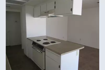 5090 La Calzada Unit B, Fort Mohave, AZ 86426 - Photo 6