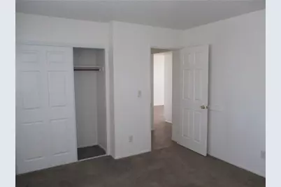 5090 La Calzada Unit B, Fort Mohave, AZ 86426 - Photo 8
