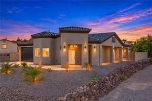 1477 Rio Vista Dr, Bullhead City, AZ 86442 - Photo 1
