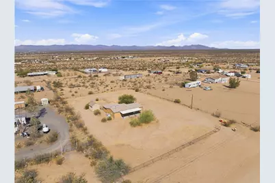 3873 N Aztec Road, Golden Valley, AZ 86413 - Photo 10