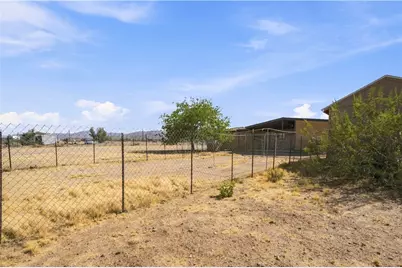 3873 N Aztec Road, Golden Valley, AZ 86413 - Photo 14