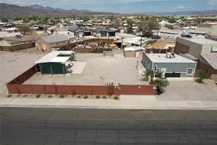 957 Marina Blvd, Bullhead City, AZ 86442 - Photo 1