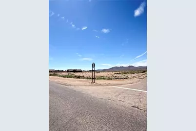 7910 E Blazed Ridge Drive, Kingman, AZ 86401 - Photo 8