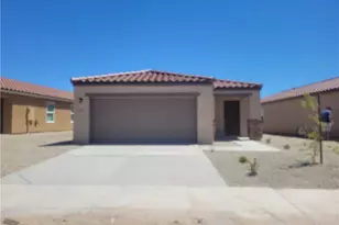 2371 Tapatio Dr, Bullhead City, AZ 86442 - Photo 1