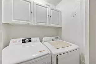 3408 Sunriver Rd, Bullhead City, AZ 86429 - Photo 14