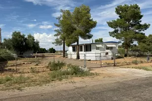 1385 E Ames Ave, Kingman, AZ 86409 - Photo 1